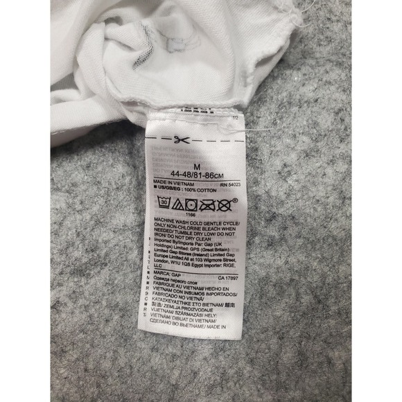 GAP Men's Medium White Essential Crew Shirt Surf Theme Short Sleeve Gap For Good - Picture 4 of 8